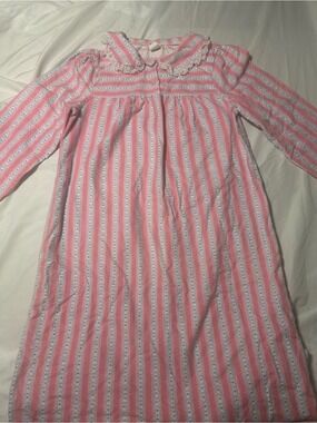 Vintage Flannel Nightgown Spotlight Sz M Pink Blue Cottagecore Grannycore